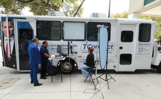 Miami-Dade Tax Collector Dariel Fernandez Ensured Continuity of Services Following Last Week’s Downtown Office Power Outage
