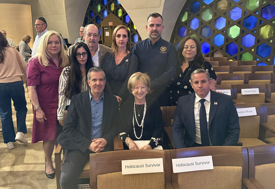 fernandez-and-elected-officials-at-holocaust-memorial-service.png