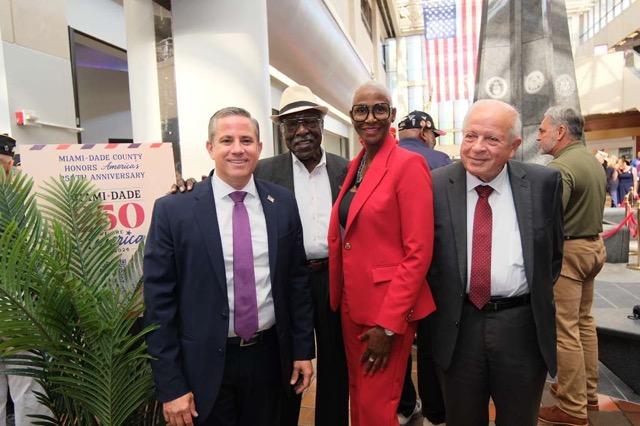 fernandez-regalado-and-mayor-of-florida-city.jpeg