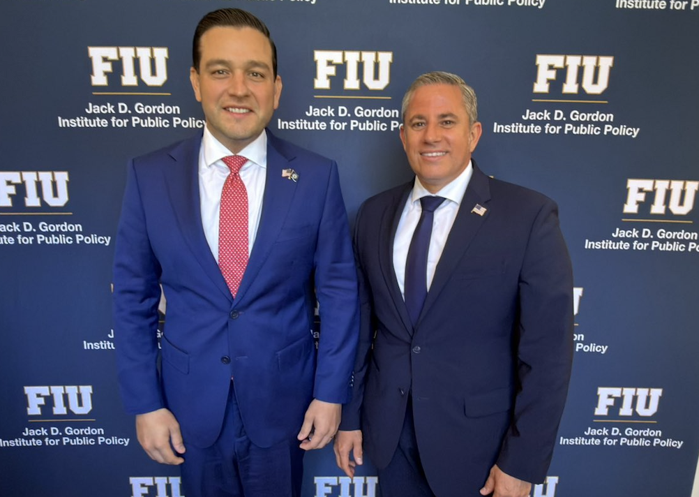 fernandez-with-ambassador-cabrera.png