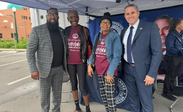 Recaudador de Impuestos del Condado de Miami-Dade, Dariel Fernandez, se asocia con la Ciudad de Opa-Locka