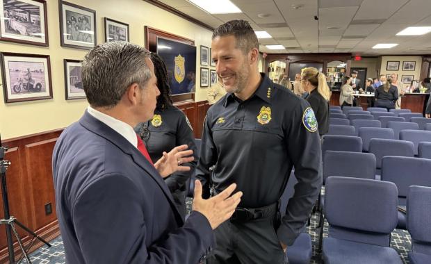 Recaudador de Impuestos del Condado de Miami-Dade, Dariel Fernandez, Asiste a la Ceremonia de Instalación de la Asociación Benevolente de la Policía del Sur de Florida