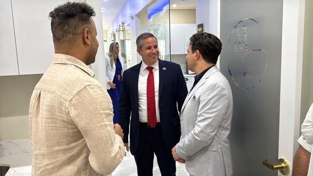 maq-smile-grand-opening5.jpeg