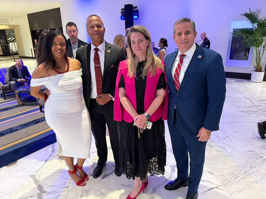 National Salute to America's Heroes Event Photo 12