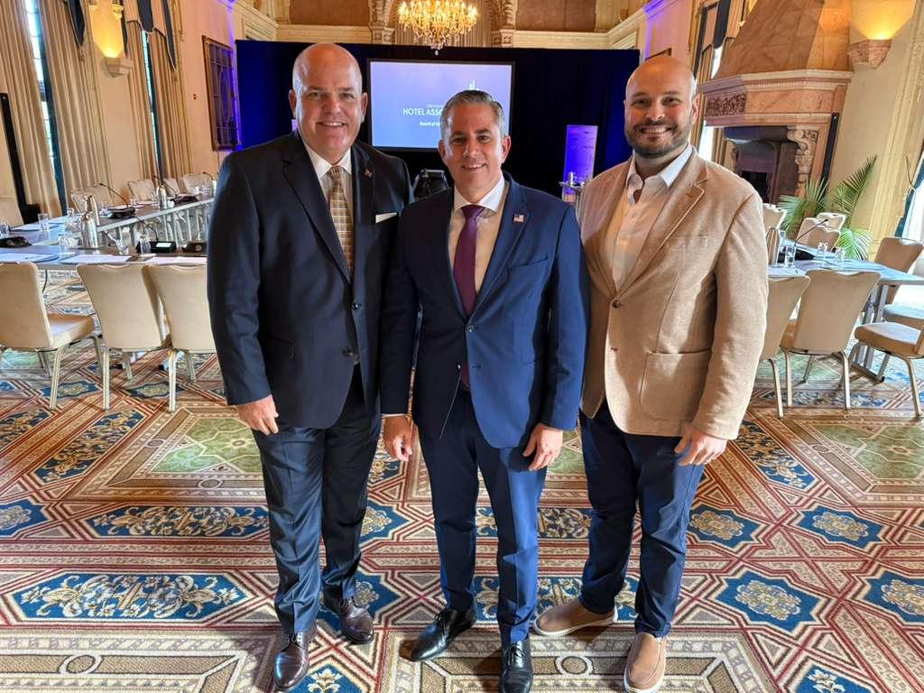 Greater Miami and the Beaches Hotel Association Reception-5