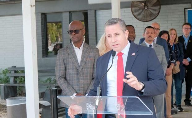 Declaración del Recaudador de Impuestos Dariel Fernandez, Sobre Informes de Posibles Vinculos Financieros Entre una Empresa y el Régimen Cubano